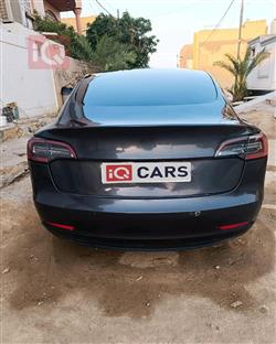 تسلا موديل 3